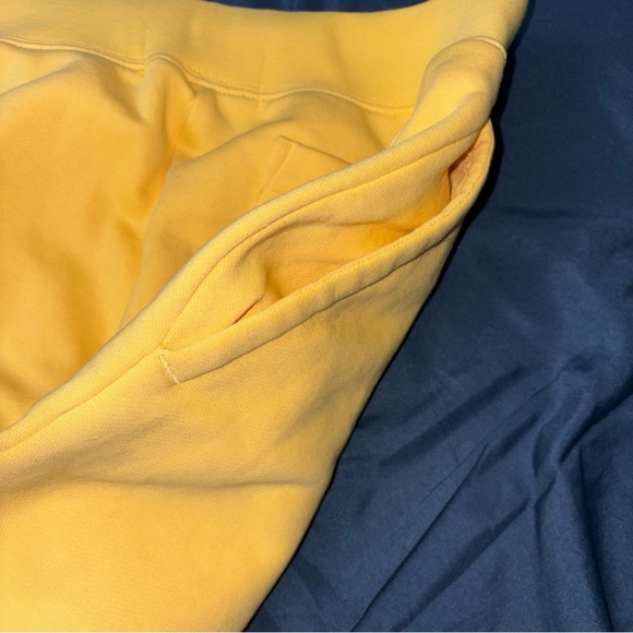 Polo Ralph Lauren Sport USA Yellow Shorts Mens Size Small - Picture 8 of 9